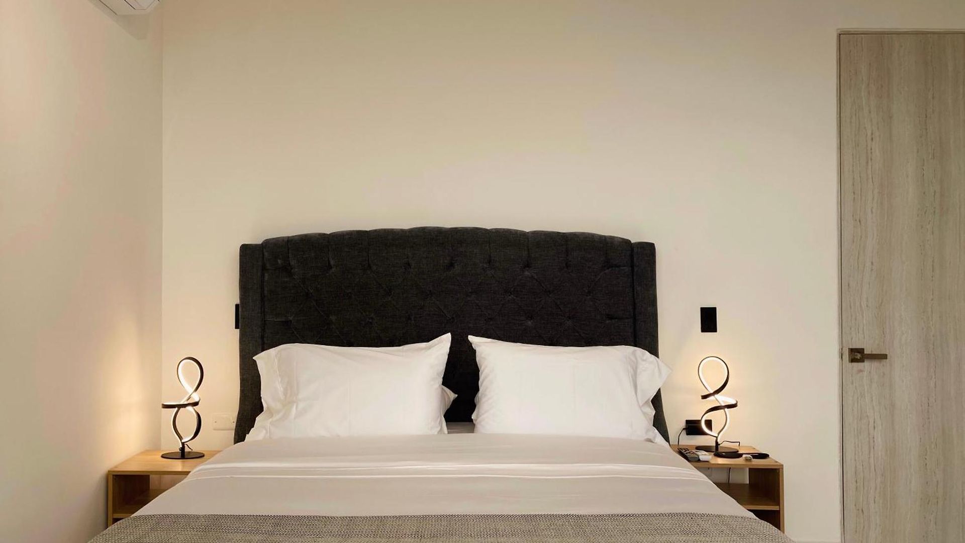 Apartment Muralla By Wynwood House Cartagena