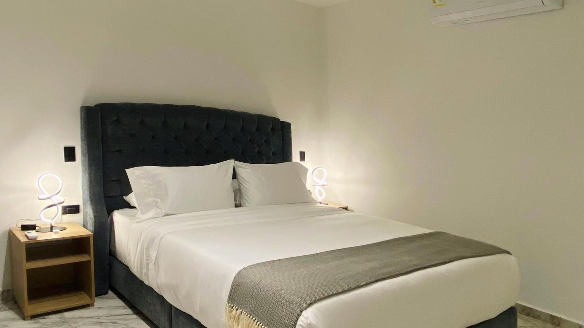 Muralla By Wynwood House Cartagena
