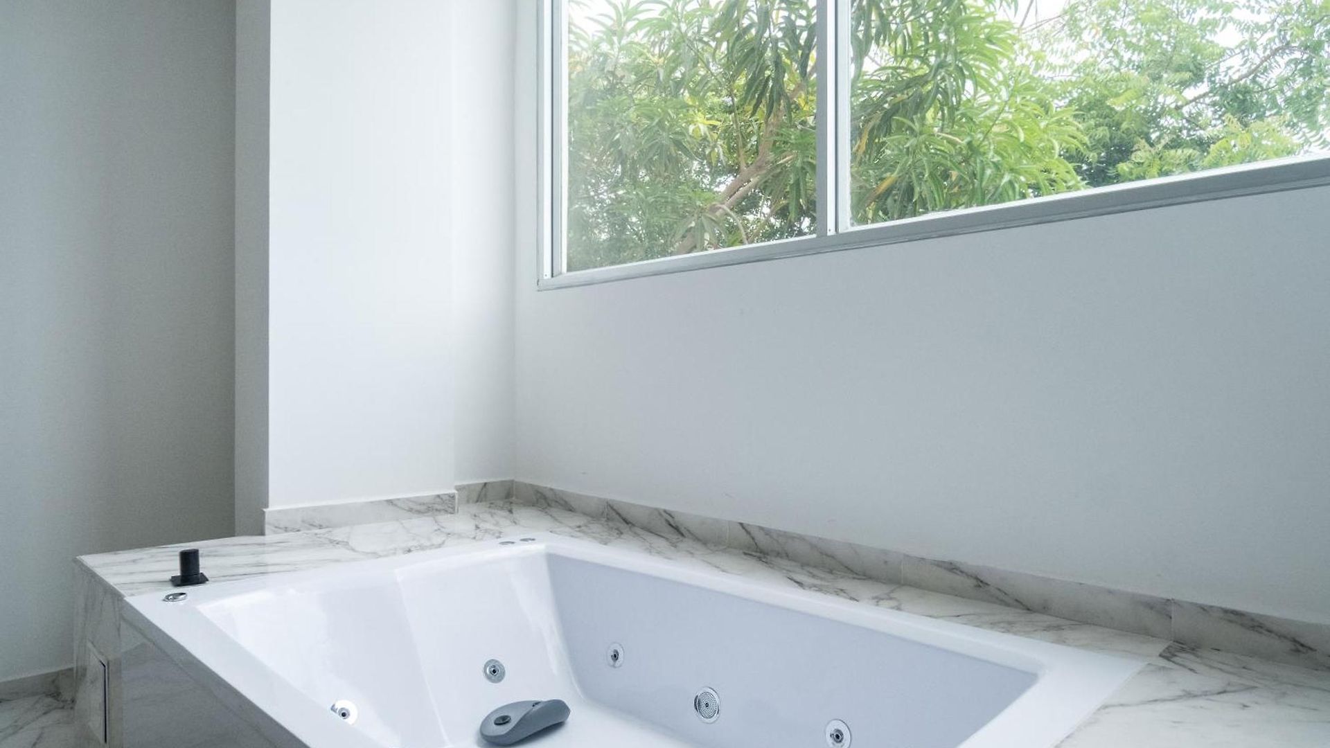 Apartment Muralla By Wynwood House