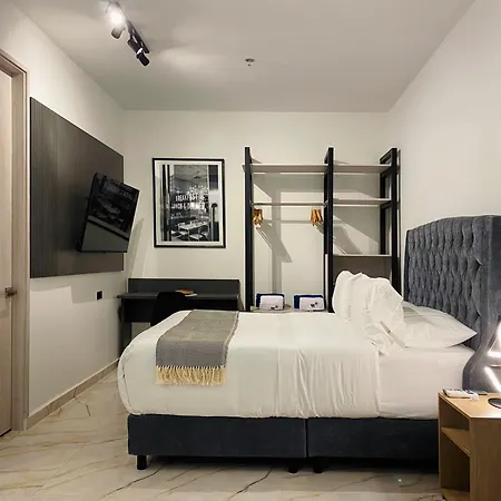 Muralla By Wynwood House *