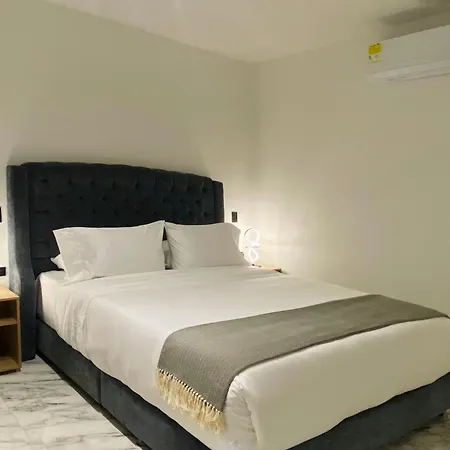 Muralla By Wynwood House Cartagena