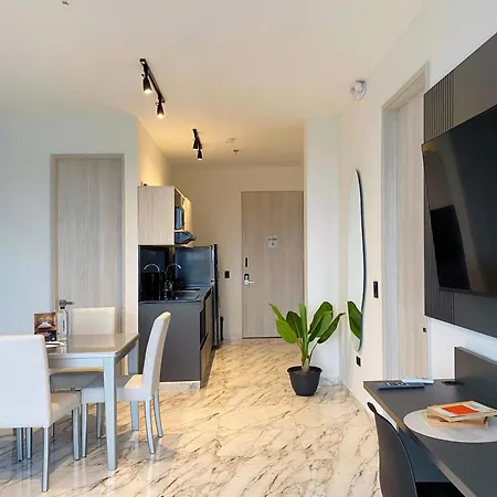 Muralla By Wynwood House Cartagena