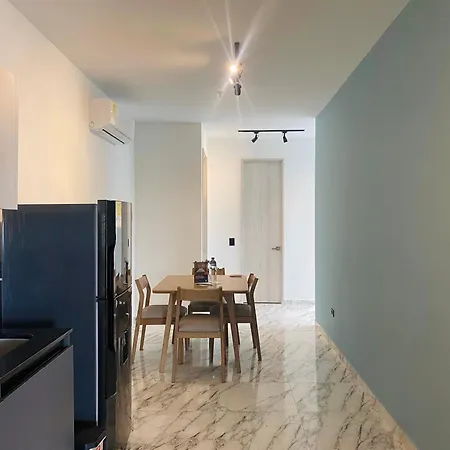 Muralla By Wynwood House Cartagena
