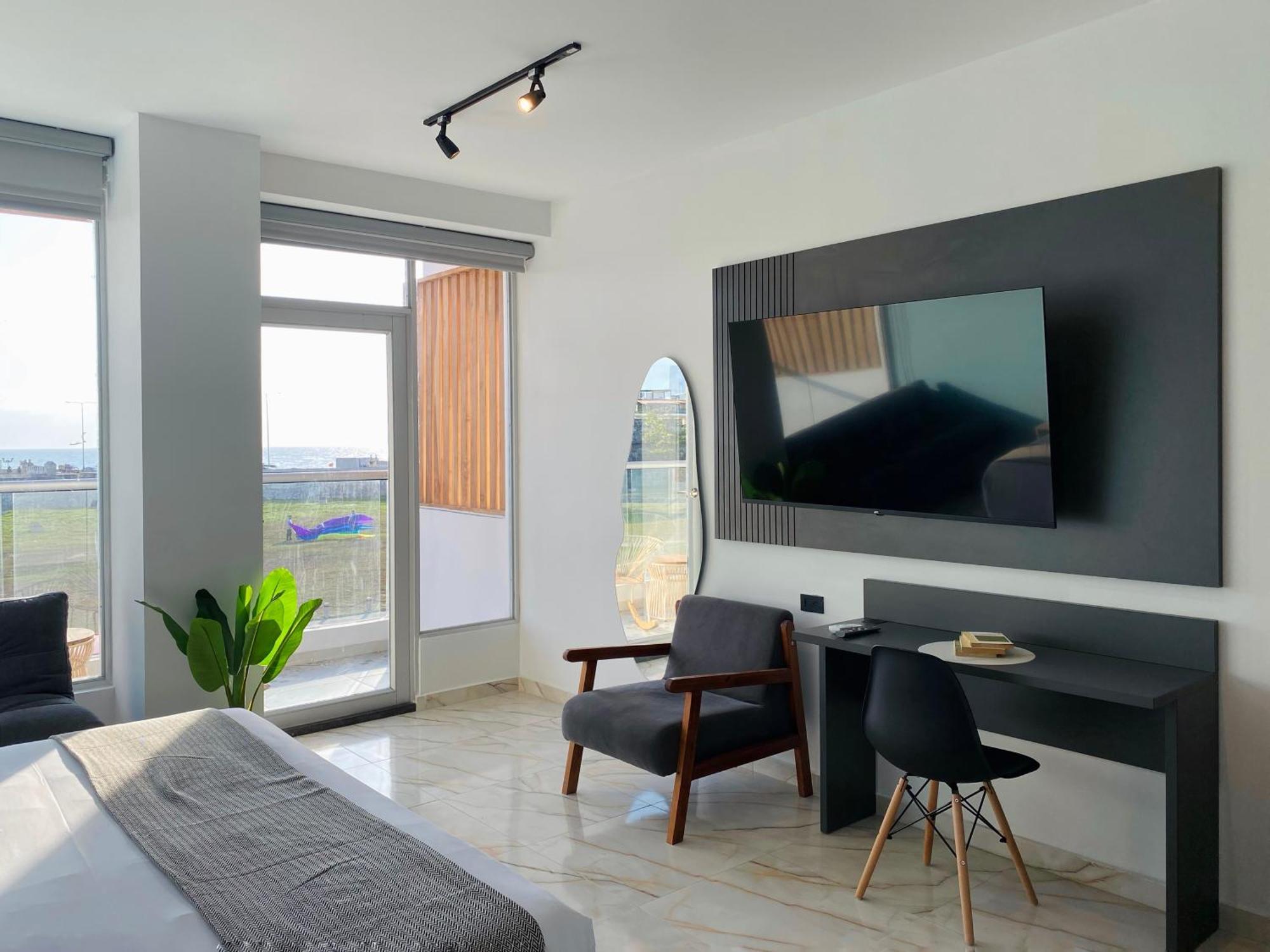 Muralla By Wynwood House Cartagena