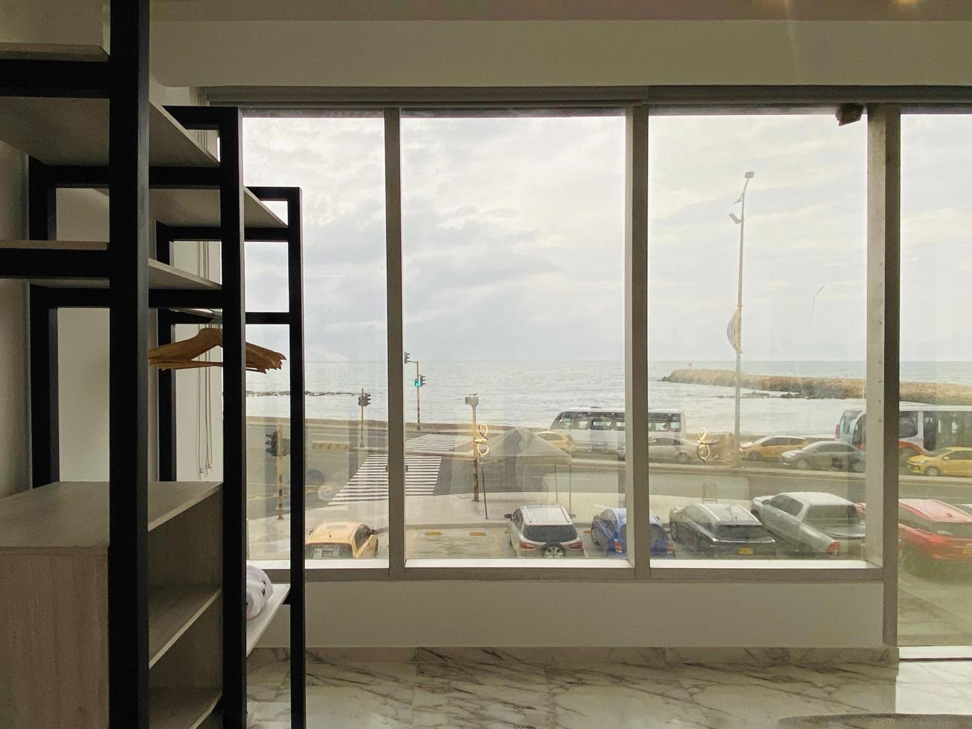 Muralla By Wynwood House Cartagena