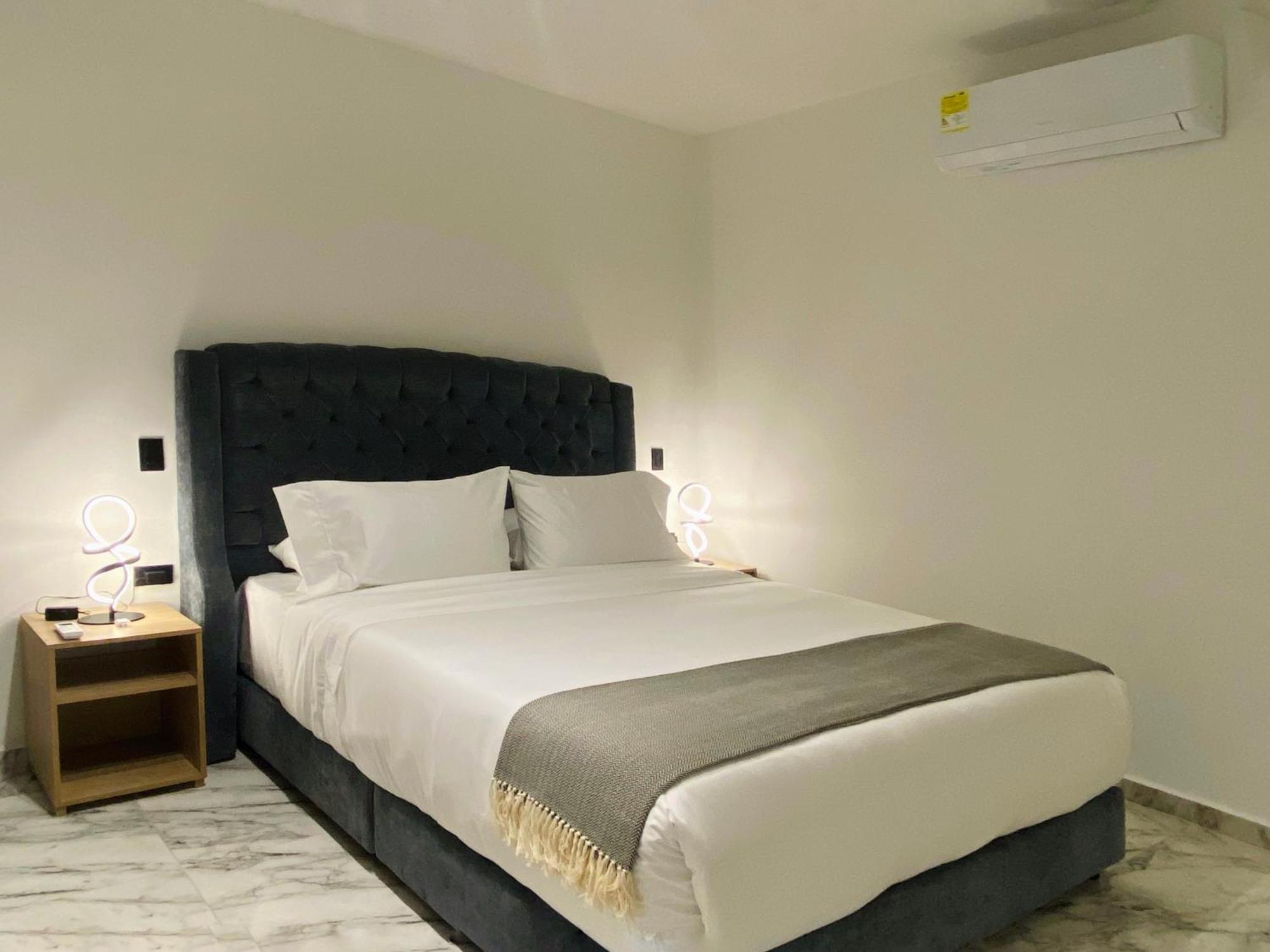 Muralla By Wynwood House Cartagena